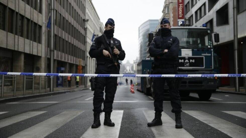Белгийская полиция проводит обыски в домах в ходе расследования терроризма