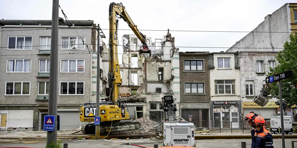 Мать и дочь погибли в результате взрыва в Антверпене