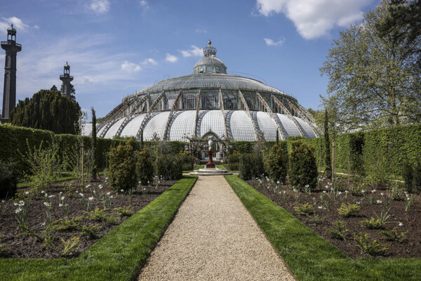 Royal Greenhouse Opens for Public | Ours Abroad News